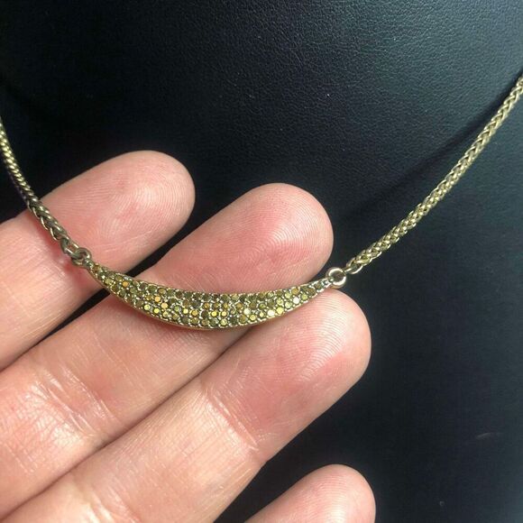 1356 Lucky brand Gold tone curved pendant sparkle necklace 18" - Picture 2 of 3